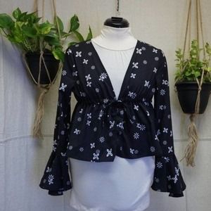 Madisonne Tie front bell sleeve V-neck blouse